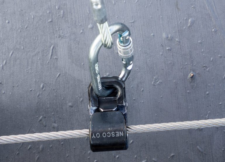 Vaijeri kattokävely