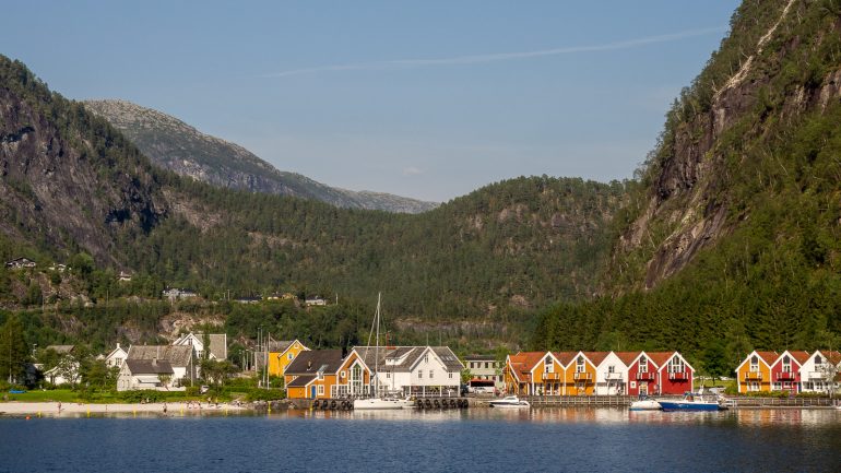 Mostraum vuonoristeily