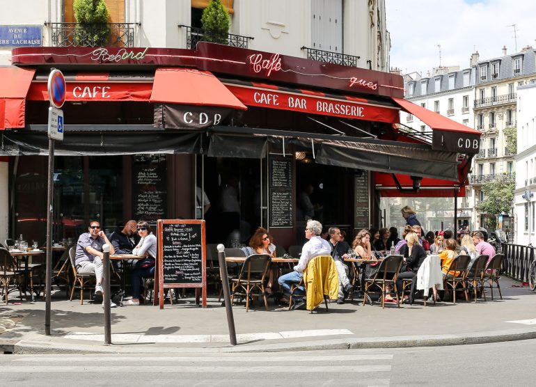 Pariisi kahvila Emily in Paris